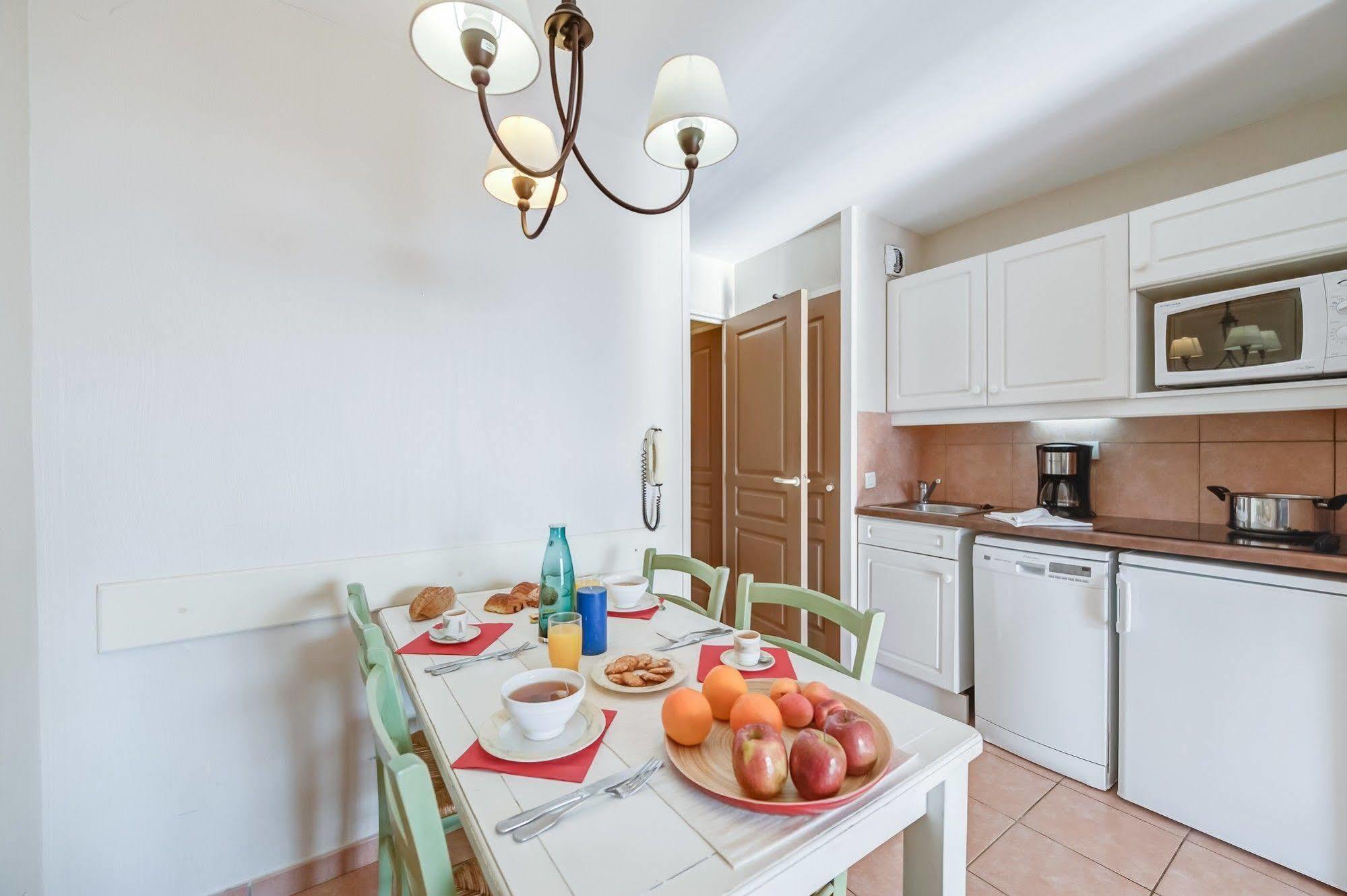 Les Rivages - Appartement Vue Mer Imprenable-Piscine Six-Fours-les-Plages Exterior foto